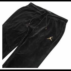 Nike Air Jordan Velour Jogger Black